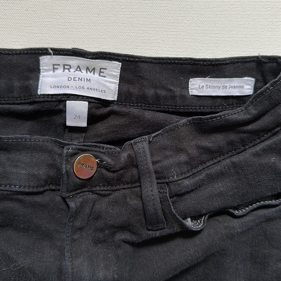 FRAME Le Skinny de Jeanne black jeans with raw jagged hems size 24 - Picture 5 of 11